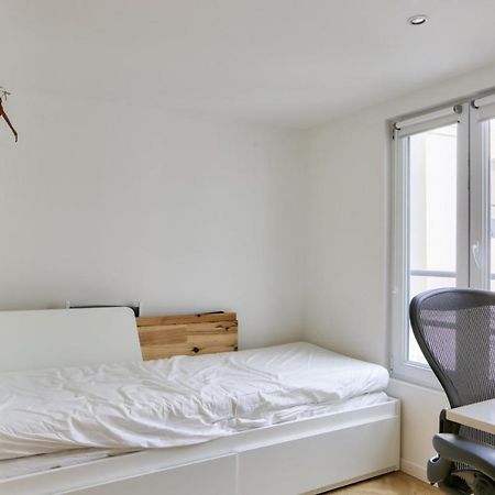 Super Studio In The 11Th District Apartment Paris Exterior photo