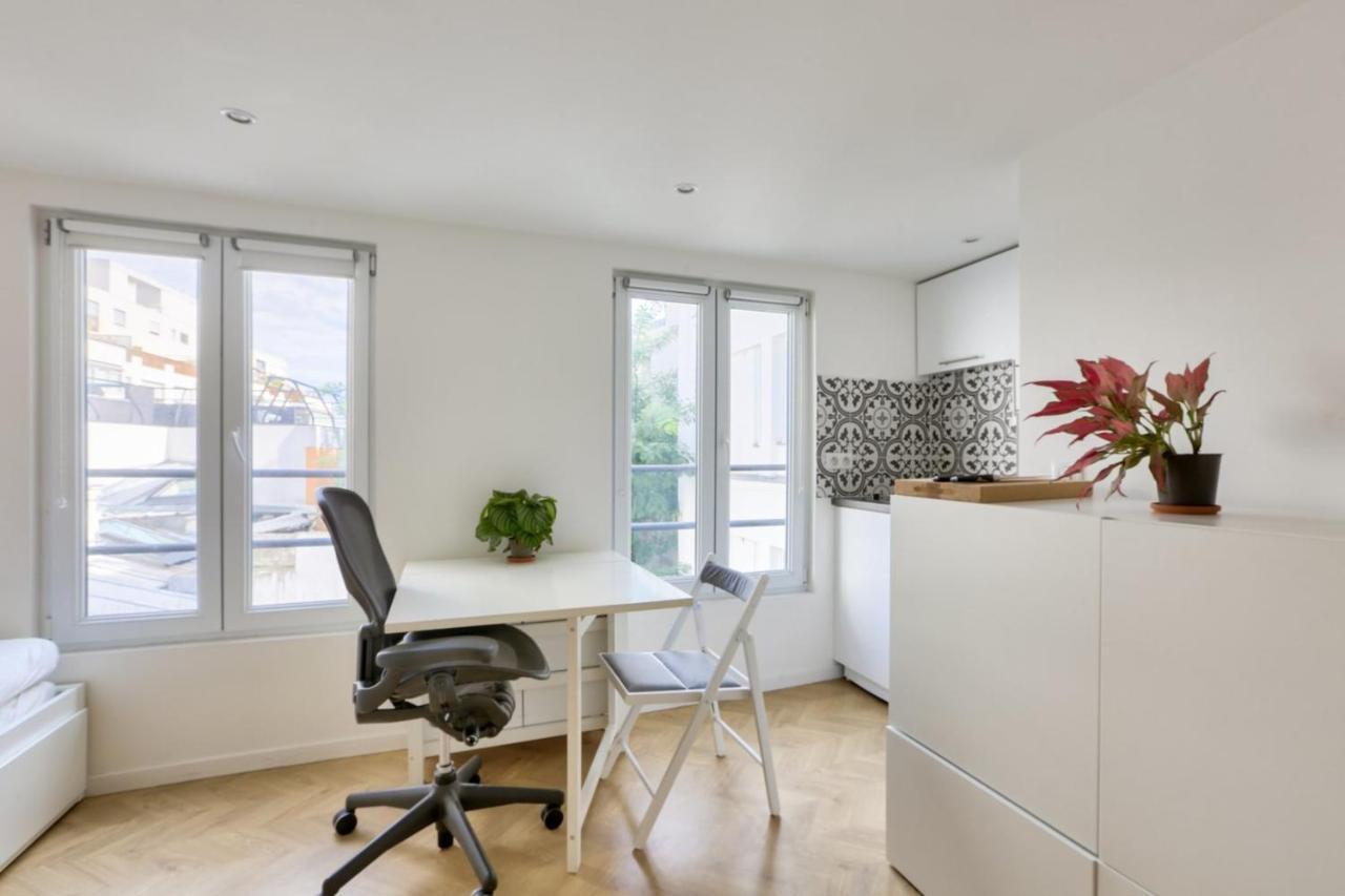 Super Studio In The 11Th District Apartment Paris Exterior photo